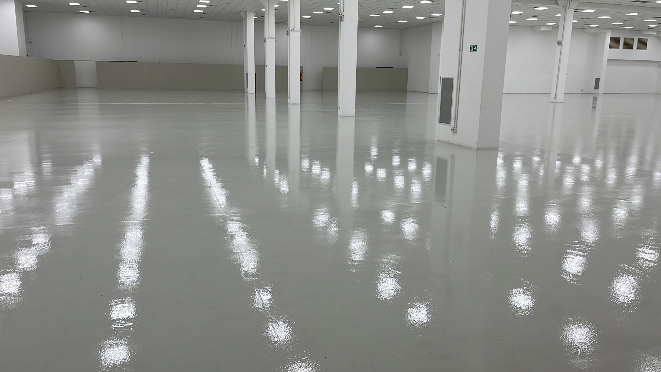 Impermeabilização de piso vinílico e pedras